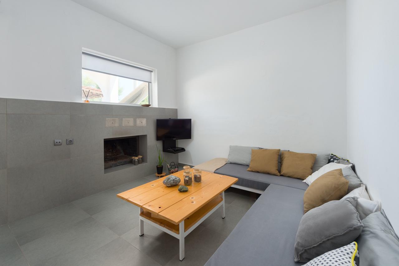 Vamare Beachfront House Gennadi Exterior foto